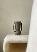 SHOULDER VASE - CHOCOLATE