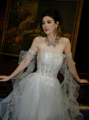 Vogsion "Odette" | The Sculptural Tulle Gown