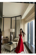 Vogsion “Crimson Reverie” Holiday Maxi Dress – Red Wine Elegance