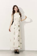 Vogsion White Floral Embroidered Linen Halter Neck Midi Dress with Pockets - Real Customer Photo in White – floral embroidered summer dress 2026, halter midi dress with pockets