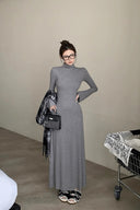 Vogsion Sculpted Elegance Ribbed Knit Maxi Dress