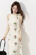 Vogsion White Floral Embroidered Linen Halter Neck Midi Dress with Pockets - Real Customer Photo in White – floral embroidered summer dress 2026, halter midi dress with pockets