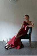 Vogsion “Crimson Bloom” One-Shoulder Floral Gown – Christmas Soirée Edition